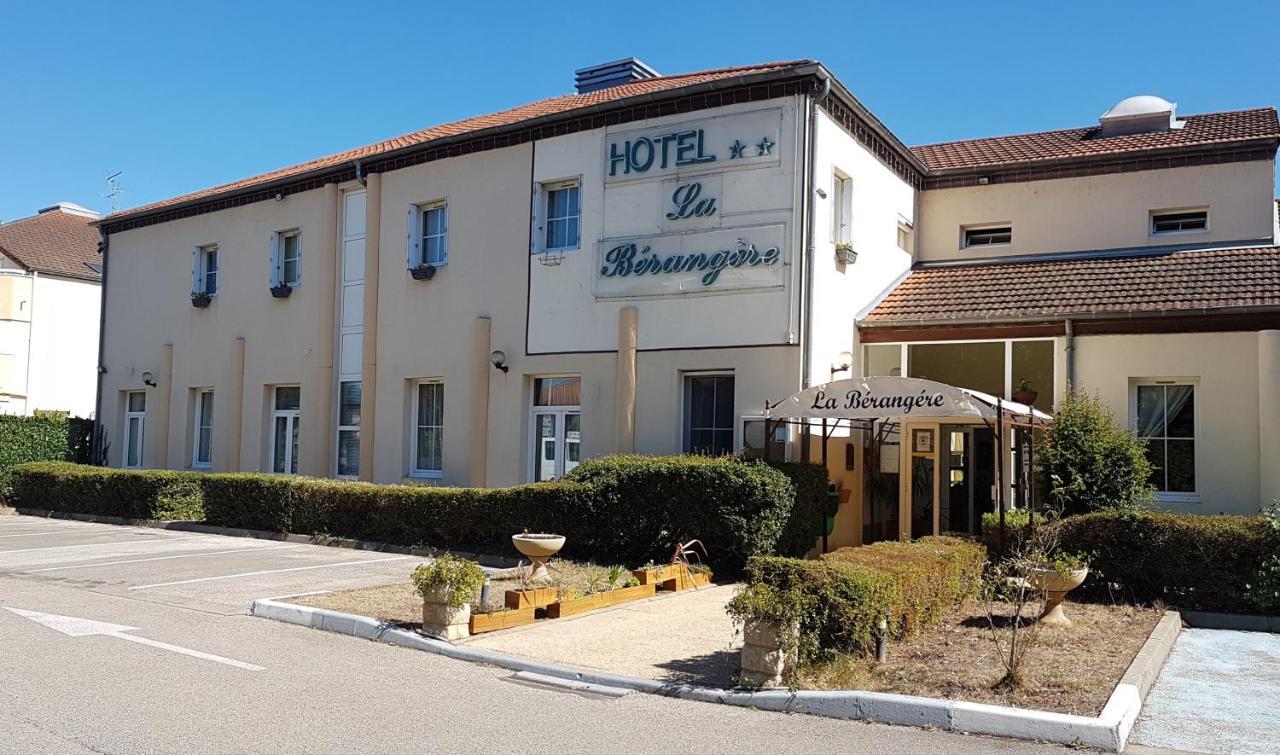 Pérouges Hotel La Berangere מראה חיצוני תמונה
