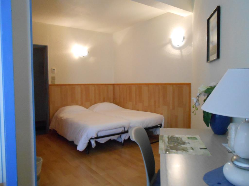 Pérouges Hotel La Berangere מראה חיצוני תמונה
