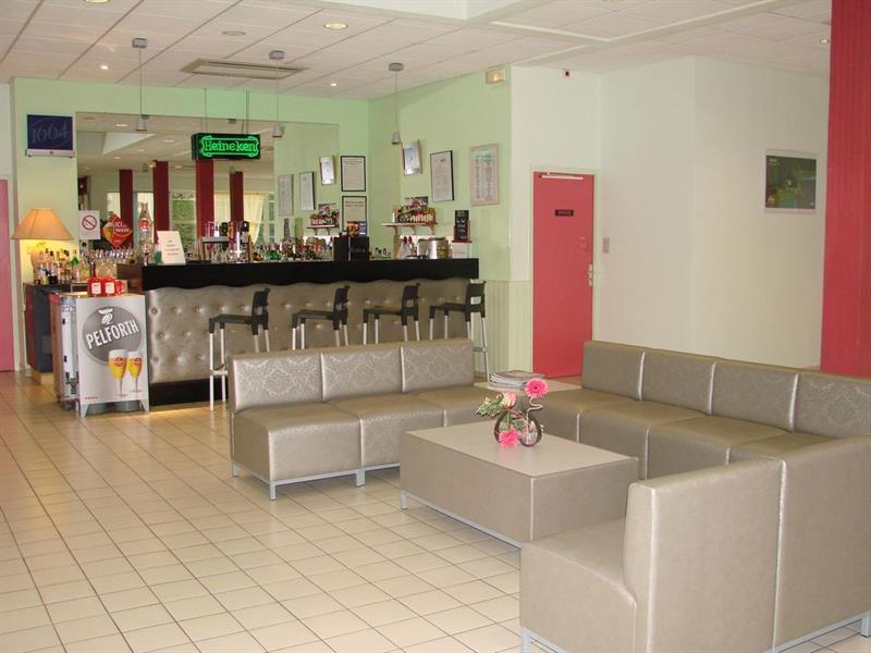 Pérouges Hotel La Berangere מראה חיצוני תמונה